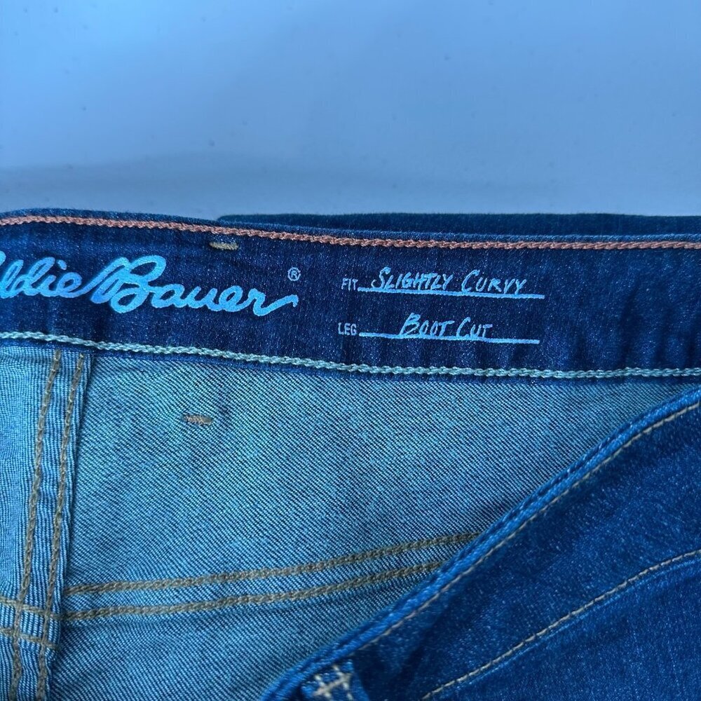 Eddie Bauer Slightly Curvy Mid Rise Bootcut Jeans Size 20 Stretch - Picture 3 of 11